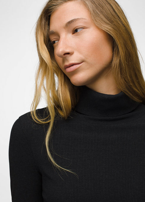 25 Foundation Rib Turtleneck